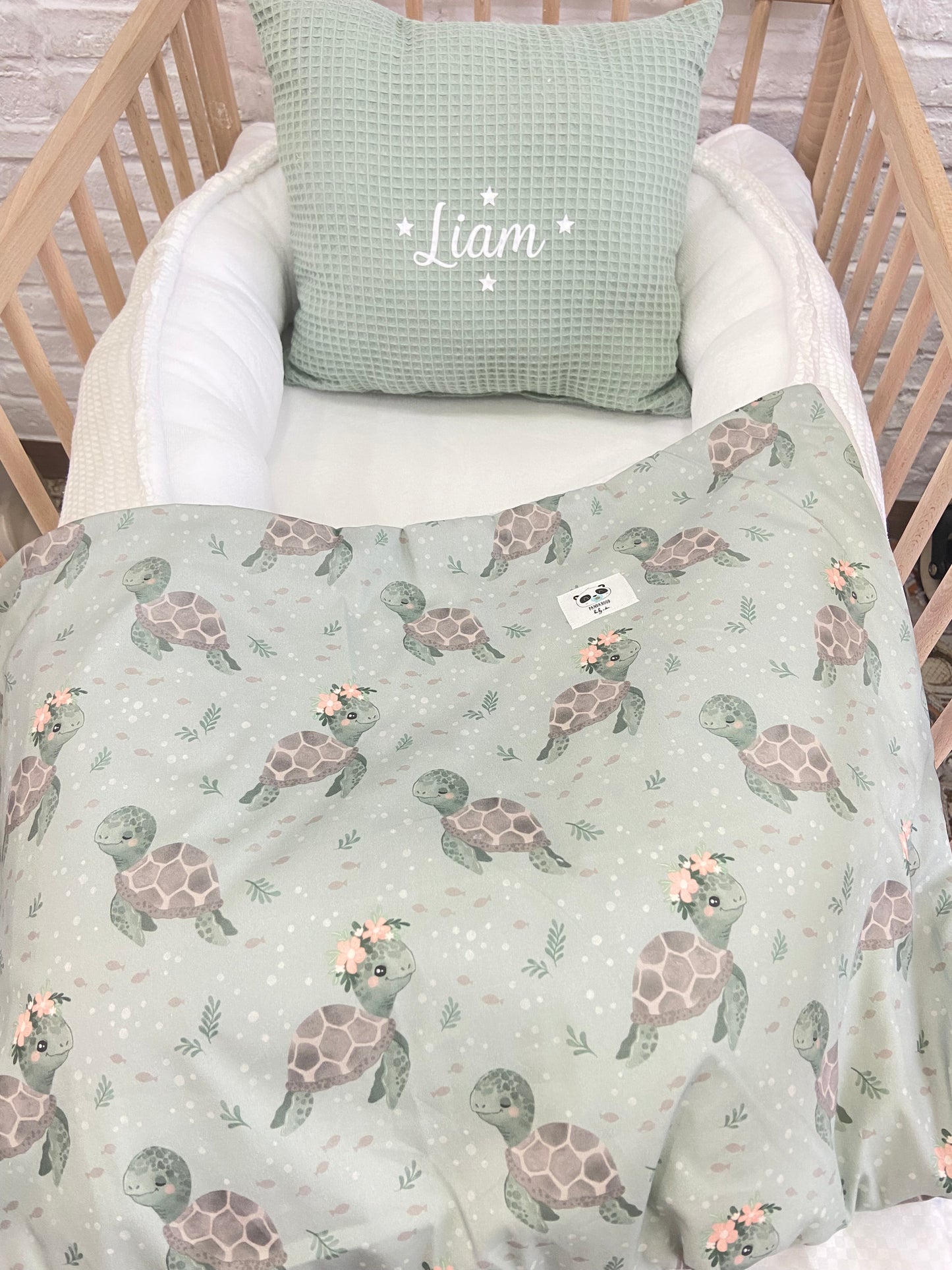 Pack Baby Tortuguita Bebé (nido, manta y cojín personalizado)