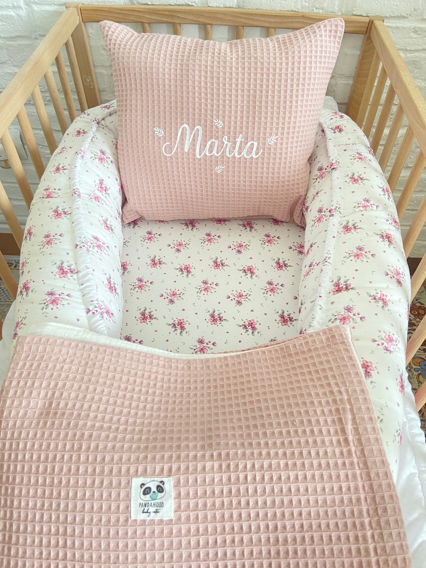 Pack Baby Rose (nido, manta y cojín personalizado)