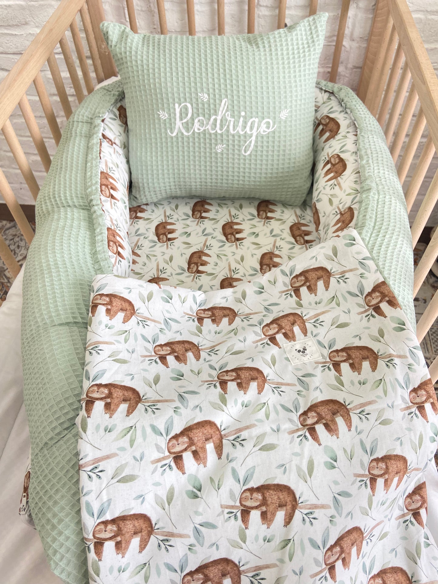 Pack Baby Sleepy (nido, manta y cojín personalizado)