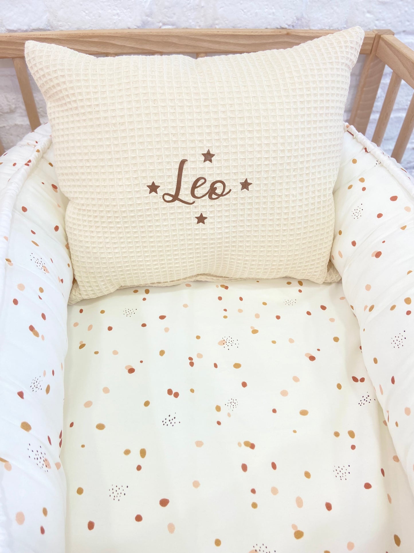 Pack Baby Confeti (nido, manta y cojín personalizado)