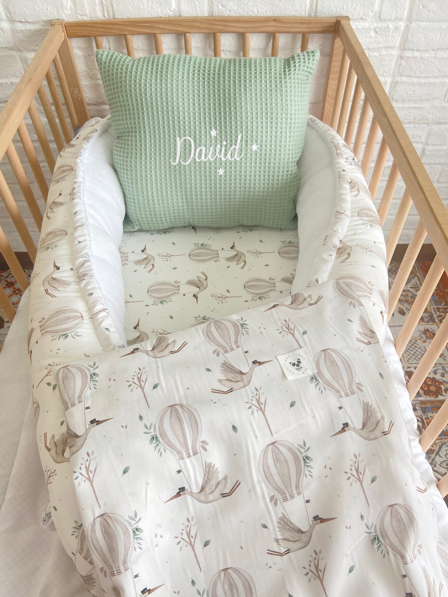 Pack Baby Cigüeña (nido, manta y cojín personalizado)